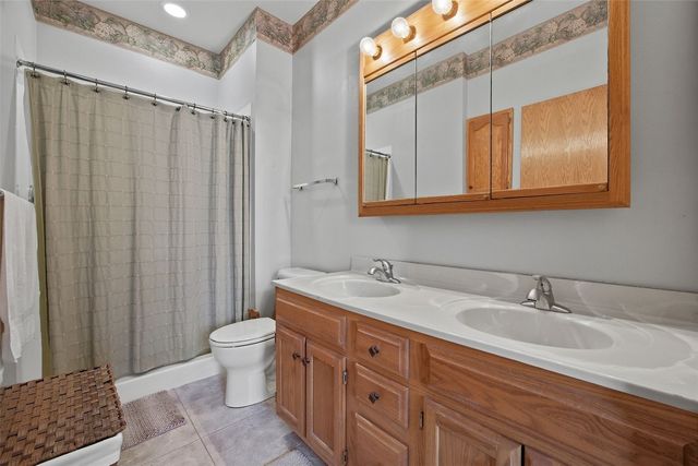 1224 Forest Glen Court SE, Cedar Rapids, IA 52403