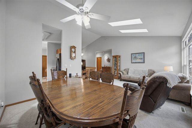 1224 Forest Glen Court SE, Cedar Rapids, IA 52403