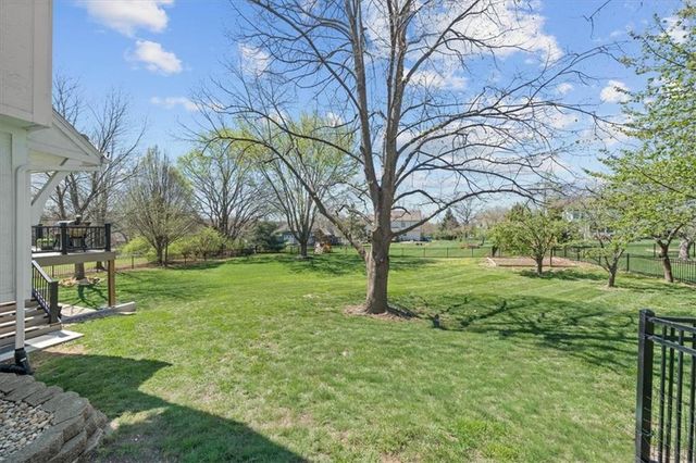 15190 Granada Road, Leawood, KS 66224