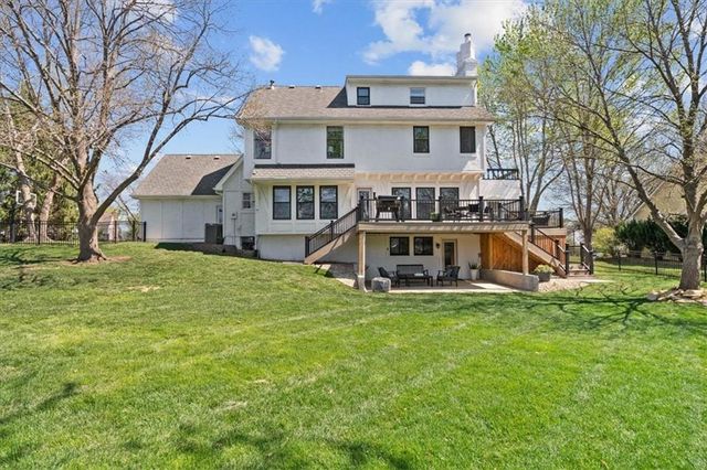 15190 Granada Road, Leawood, KS 66224