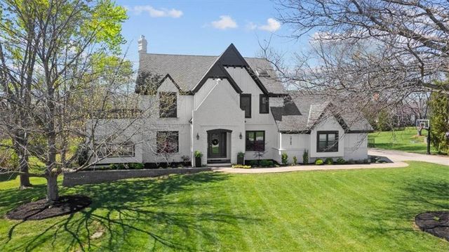 15190 Granada Road, Leawood, KS 66224