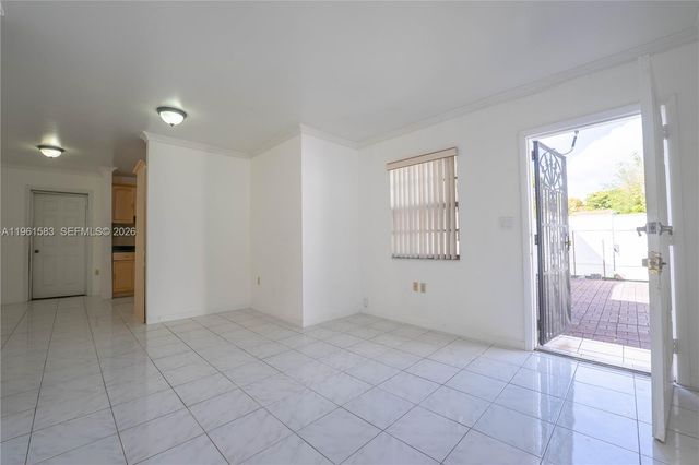 4350 SW 5th St, Miami, FL 33134