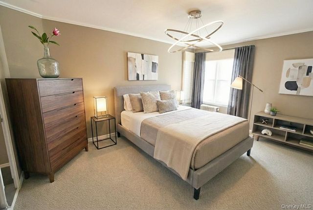 66-92 Selfridge Street 5B, Forest Hills, NY 11375