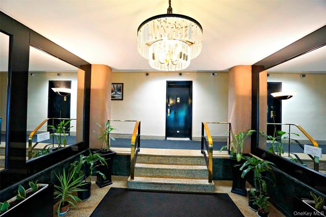 66-92 Selfridge Street 5B, Forest Hills, NY 11375