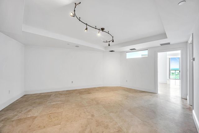 1200 Holiday Drive 902, Fort Lauderdale, FL 33316