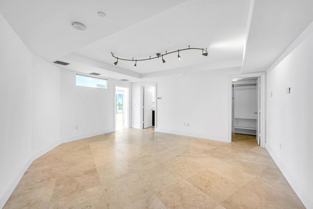 1200 Holiday Drive 902, Fort Lauderdale, FL 33316