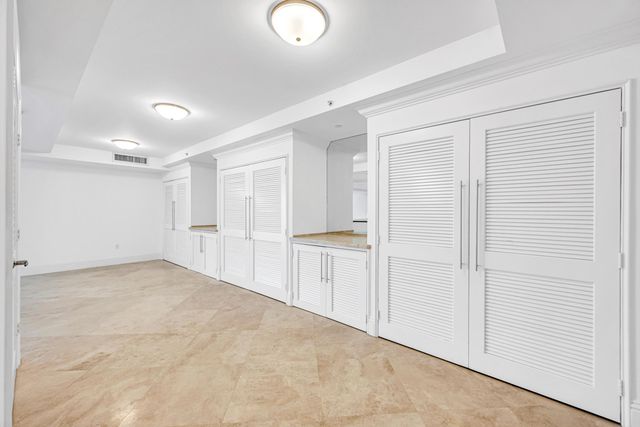 1200 Holiday Drive 902, Fort Lauderdale, FL 33316