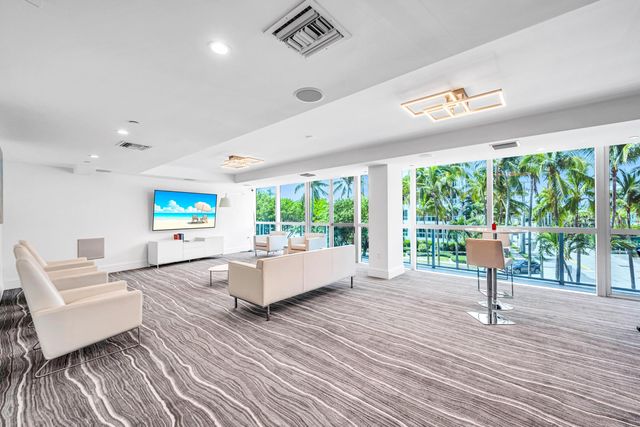 1200 Holiday Drive 902, Fort Lauderdale, FL 33316