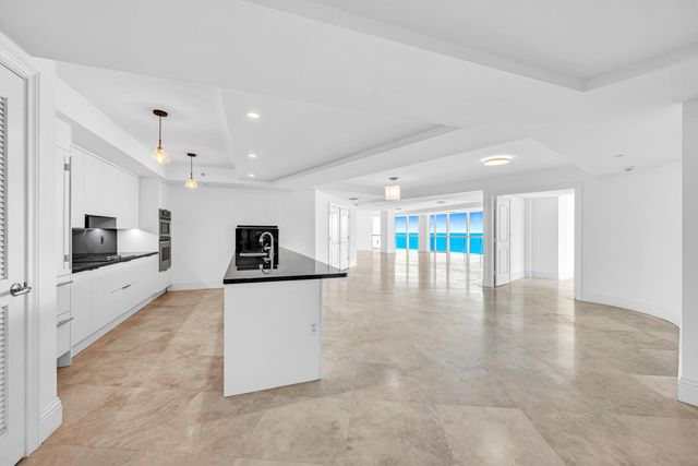 1200 Holiday Drive 902, Fort Lauderdale, FL 33316