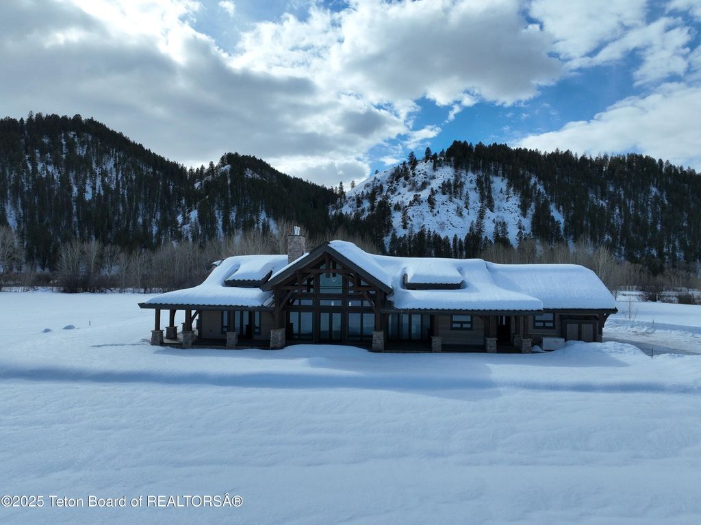 694 SALT RIVER RANCH Lane, Thayne, WY 83127 photo 15