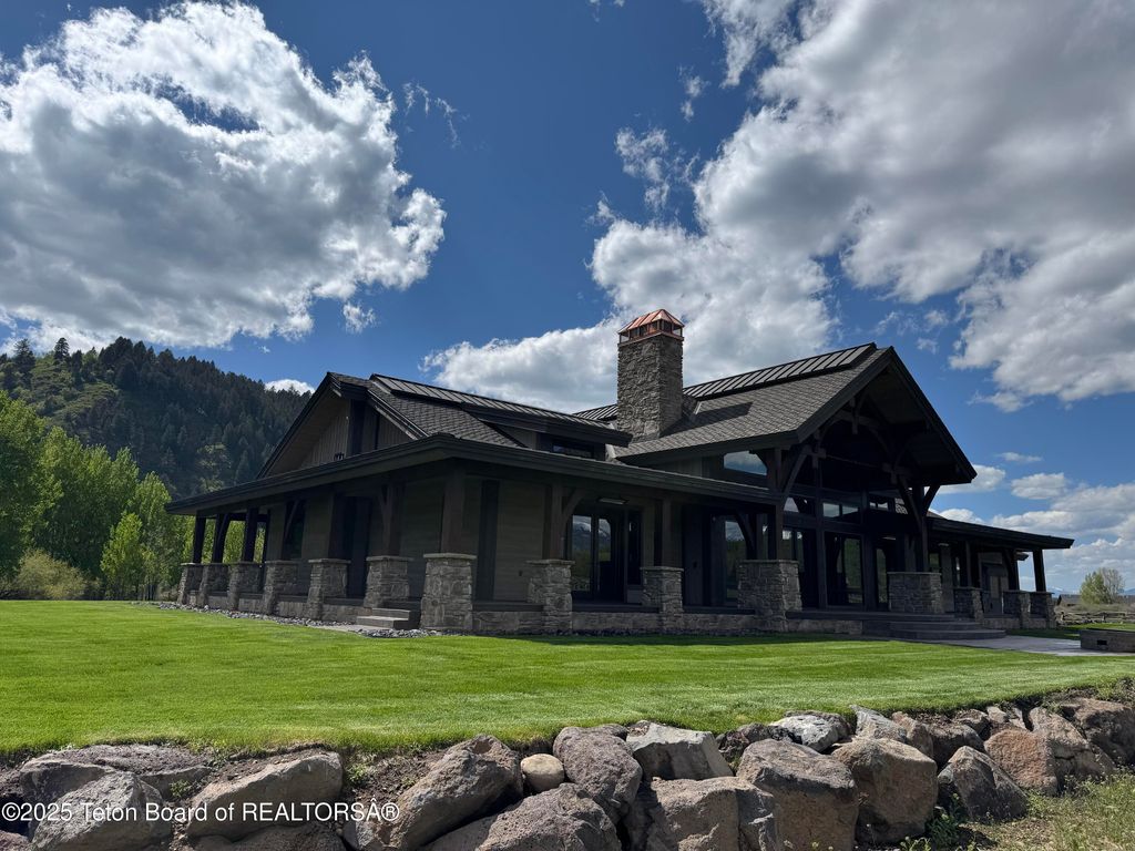 694 SALT RIVER RANCH Lane, Thayne, WY 83127 photo 2