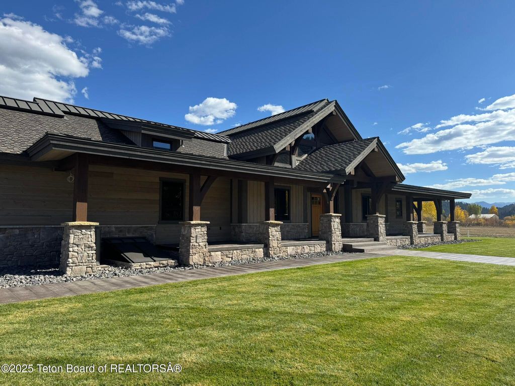 694 SALT RIVER RANCH Lane, Thayne, WY 83127 photo 6