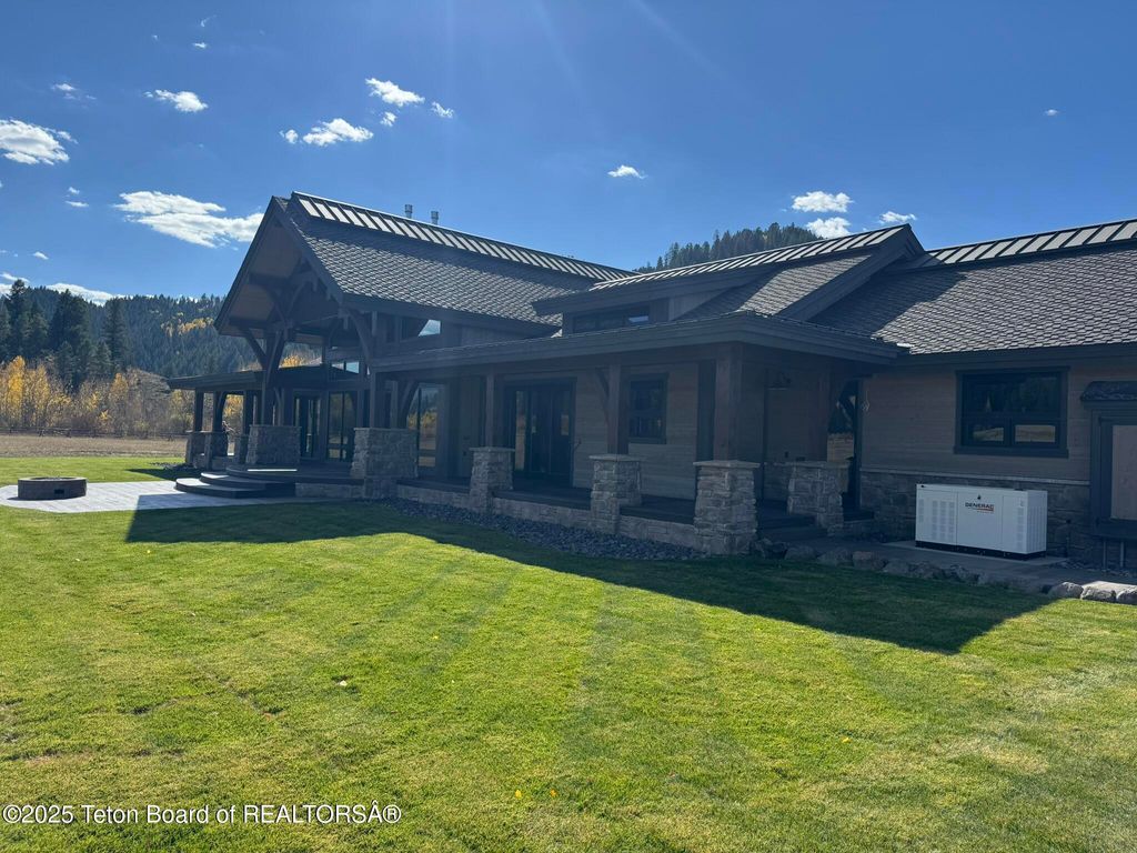 694 SALT RIVER RANCH Lane, Thayne, WY 83127 photo 7