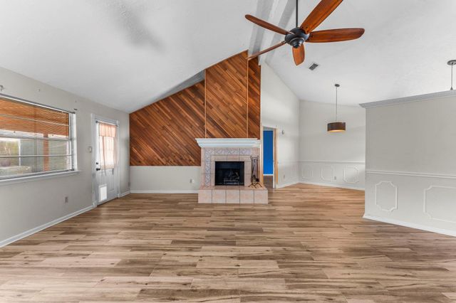 6310 Rustygate Drive, Spring, TX 77373