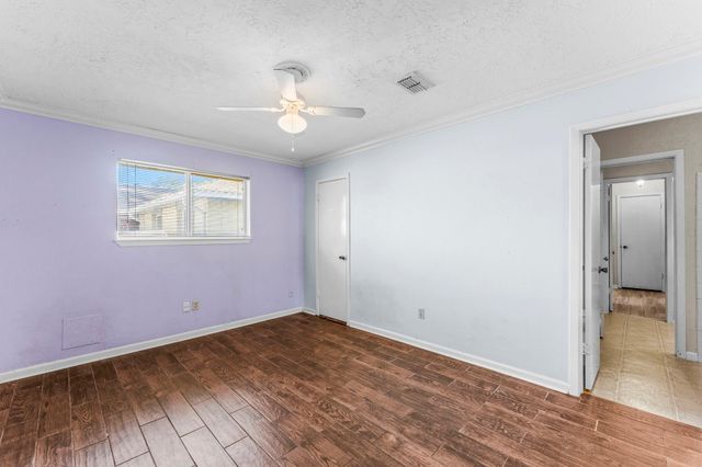 6310 Rustygate Drive, Spring, TX 77373