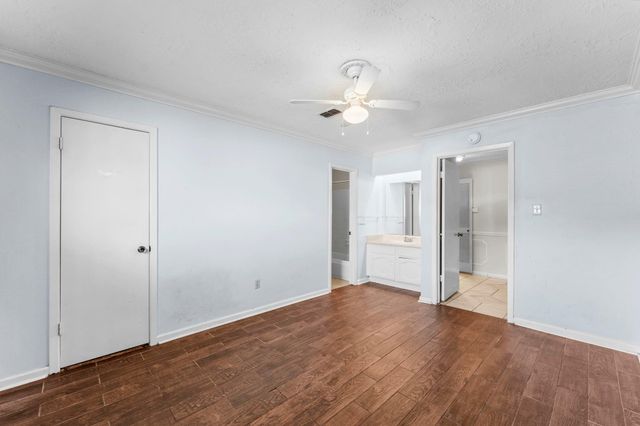 6310 Rustygate Drive, Spring, TX 77373