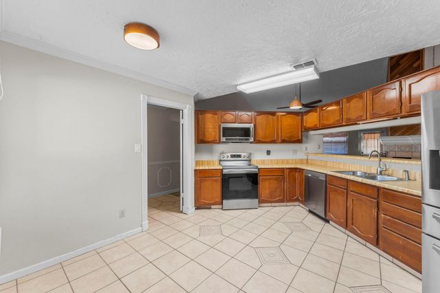 6310 Rustygate Drive, Spring, TX 77373