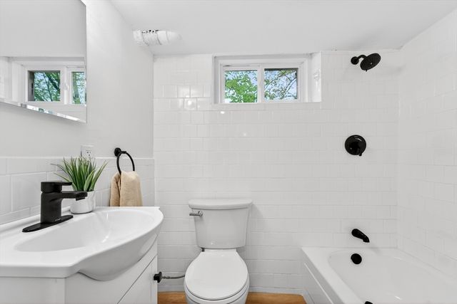 7 Franklin St, Boston, MA 02136
