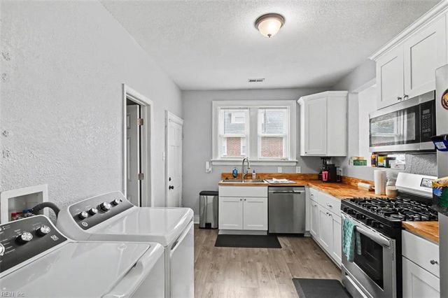 2111 Atlanta AVE, Portsmouth, VA 23704