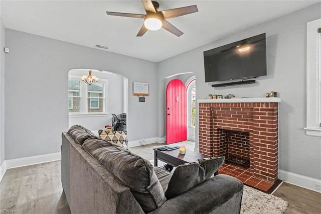 2111 Atlanta AVE, Portsmouth, VA 23704