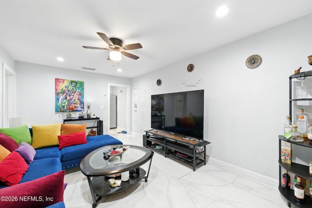 7174 MATTHEW Street, Jacksonville, FL 32210