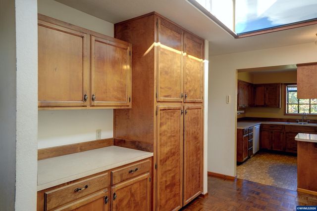 7455 Wheatland Rd N, Keizer, OR 97303