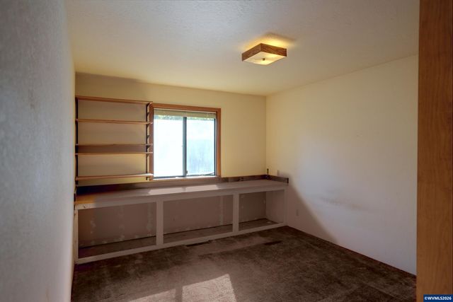 7455 Wheatland Rd N, Keizer, OR 97303