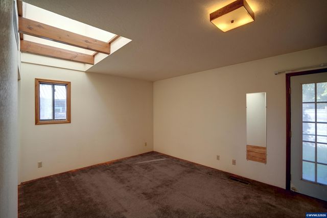 7455 Wheatland Rd N, Keizer, OR 97303