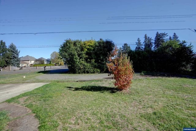 7455 Wheatland Rd N, Keizer, OR 97303