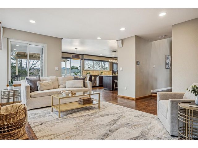 9775 Spring Hill St, Highlands Ranch, CO 80129