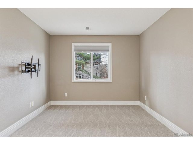 9775 Spring Hill St, Highlands Ranch, CO 80129