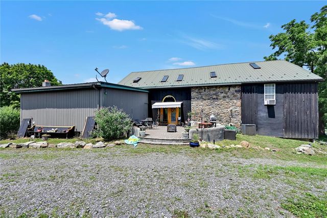 101 Conrad Road, Ruscombmanor Twp, PA 19522
