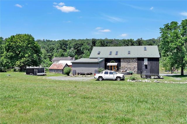 101 Conrad Road, Ruscombmanor Twp, PA 19522