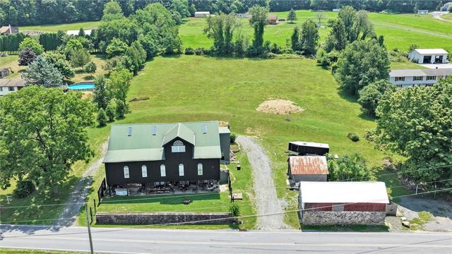 101 Conrad Road, Ruscombmanor Twp, PA 19522