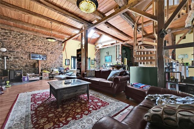 101 Conrad Road, Ruscombmanor Twp, PA 19522
