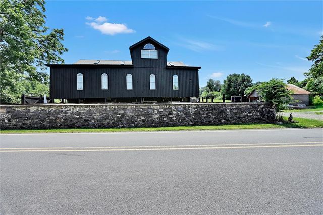 101 Conrad Road, Ruscombmanor Twp, PA 19522