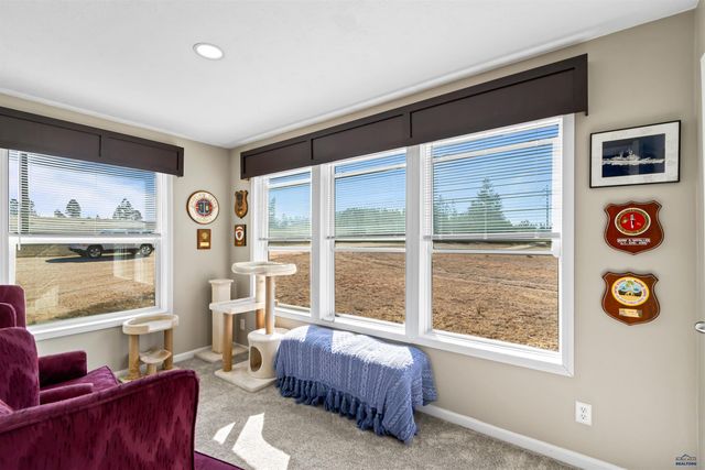 26869 HWY 89, Hot Springs, SD 57747