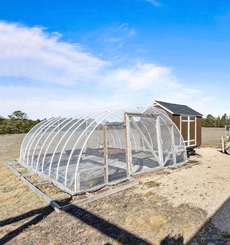 26869 HWY 89, Hot Springs, SD 57747