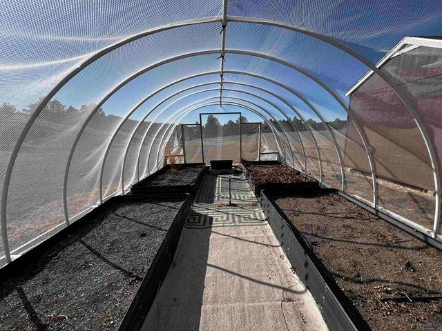 26869 HWY 89, Hot Springs, SD 57747