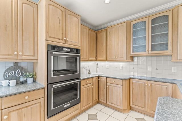 414 Clearview Court, Janesville, WI 53548