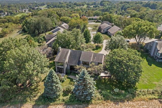 414 Clearview Court, Janesville, WI 53548