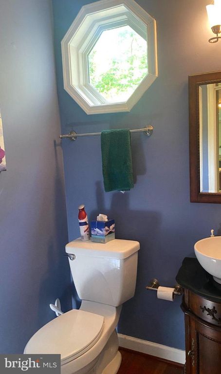 Image 9 of property listing at 7303 QUANTUM LEAP LN, Bowie, MD 20720