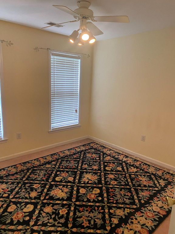 Image 17 of property listing at 7303 QUANTUM LEAP LN, Bowie, MD 20720