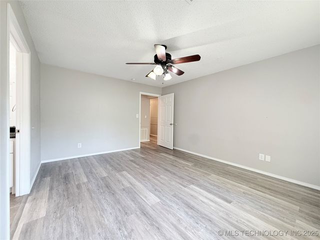 2003 Deer Run Circle, Muskogee, OK 74403