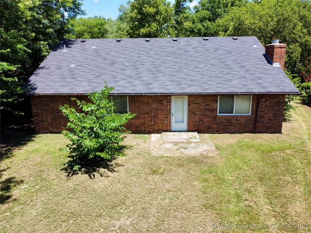 2003 Deer Run Circle, Muskogee, OK 74403