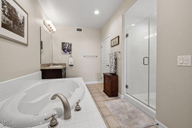 1544 Seabridge Lane, Oxnard, CA 93035