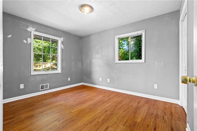 1197 Wynbrook Road SW, Marietta, GA 30008