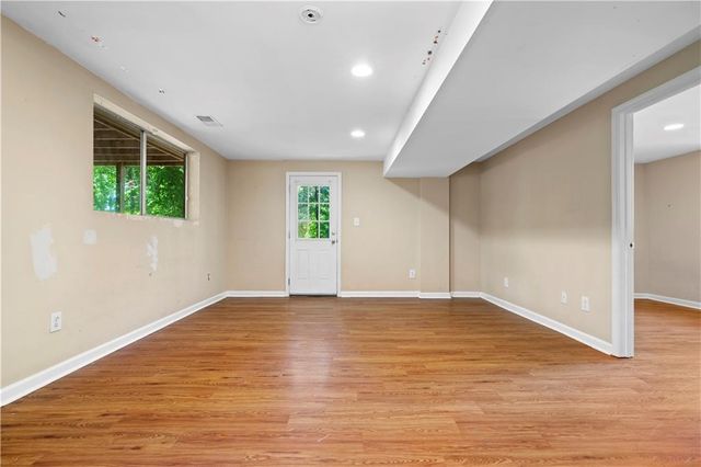 1197 Wynbrook Road SW, Marietta, GA 30008
