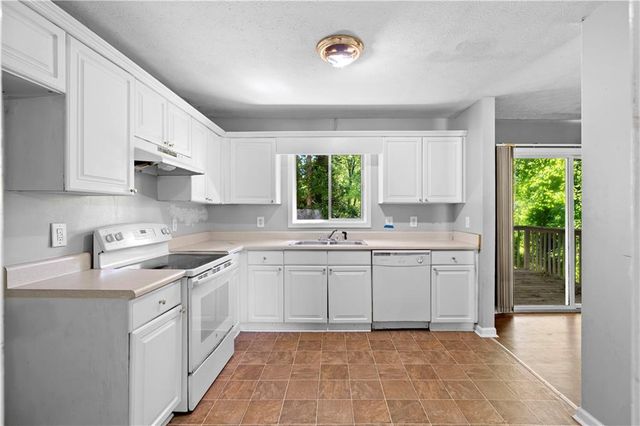 1197 Wynbrook Road SW, Marietta, GA 30008