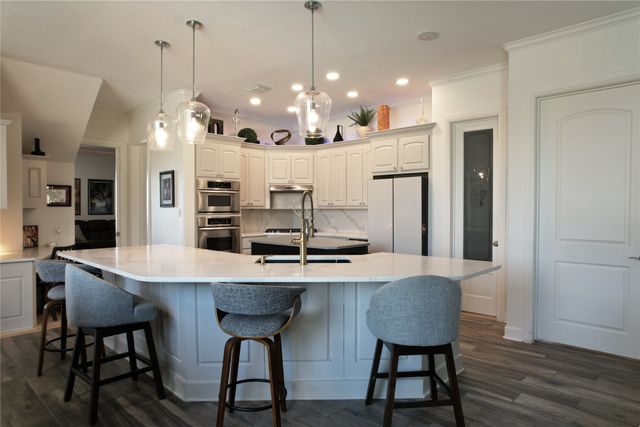 127 Eagle View Court, Weatherford, TX 76087